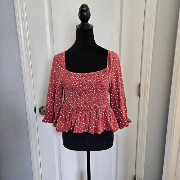 American Eagle Rust Polka Dot Ruffle 3/4 Sleeve Smocked Peplum Top Size M, Red - Picture 1 of 11